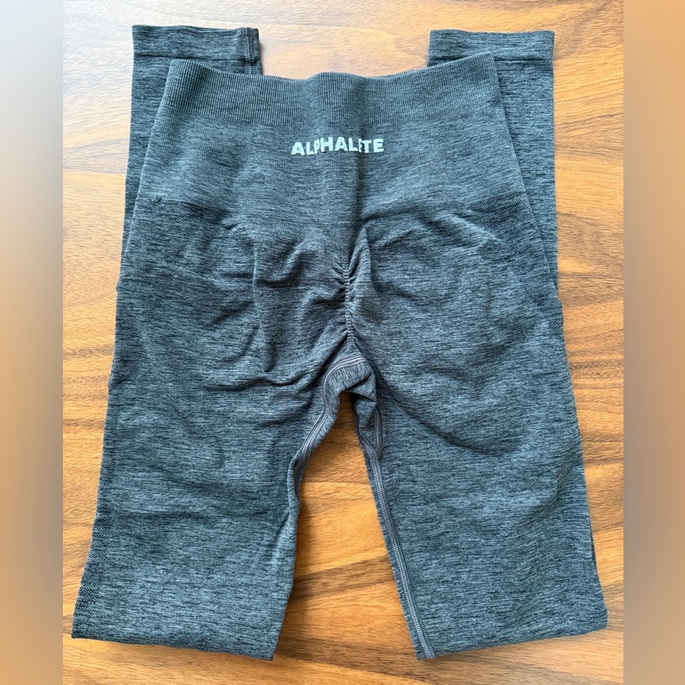 OG Alphalete Amplify Powder Grey